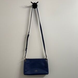 EUC Coach double compartment crossbody
